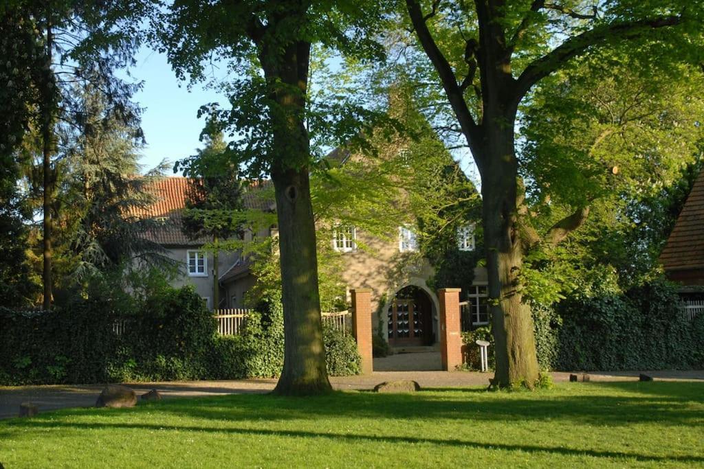 Haus Keppelborg: Zi Ferdinand Mit Rosengartenblick Heek エクステリア 写真