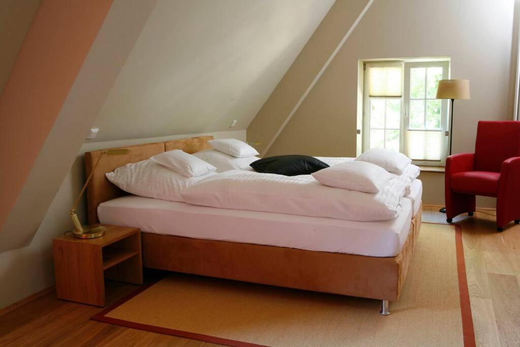 Haus Keppelborg: Zi Ferdinand Mit Rosengartenblick Heek エクステリア 写真